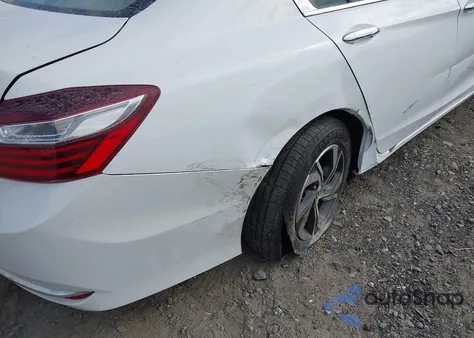 2016 Honda Accord Lx z USA, uszkodzony, nr VIN 1HGCR2F38GA106962